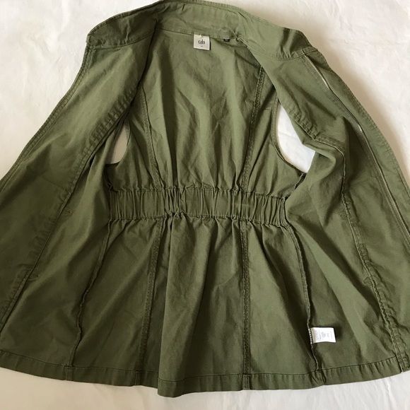 CAbi Explorer Green Utility Vest - Picture 10 of 11